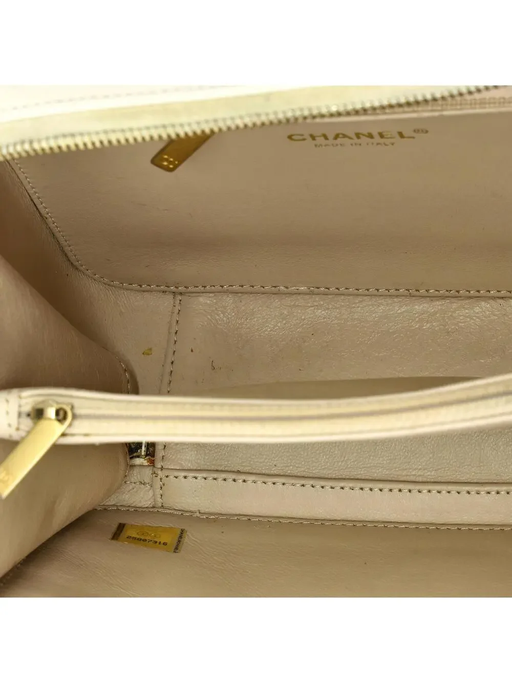 Chanel Filigree Vanity Case Quilted #258781C44B